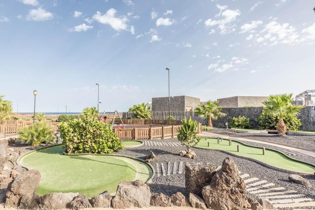Villa Majanicho Con Piscina Лахарес Экстерьер фото
